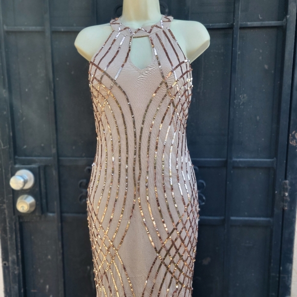 Women Rose gold Party Dress Size 2 - Picture 3 of 11